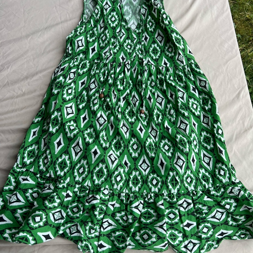 Green Geometric Pattern Dress